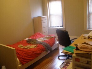 533 Newbury St, Unit 2R in Boston, MA - Foto de edificio - Building Photo