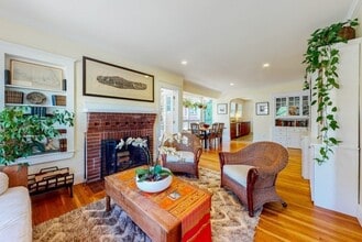 150 Lakeview Ave in Cambridge, MA - Building Photo - Building Photo