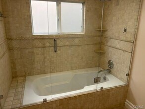 107 E Avenida San Antonio in San Clemente, CA - Building Photo - Building Photo