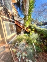 1723 Carleton St, Unit A in Berkeley, CA - Building Photo - Building Photo