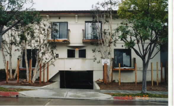 Pacific Villas in La Jolla, CA - Foto de edificio