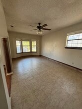 404 Venado Ct in Laredo, TX - Building Photo - Building Photo