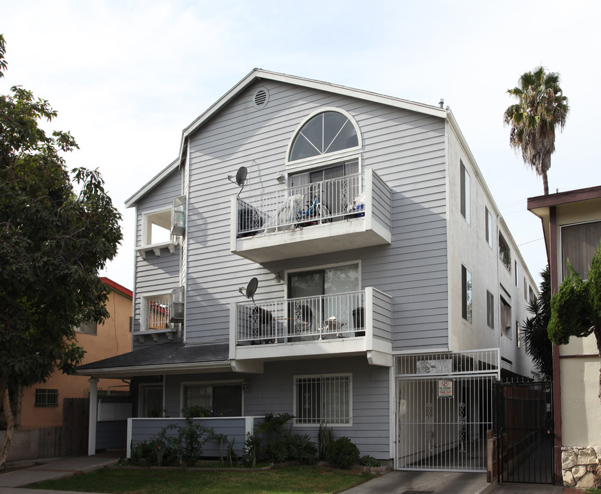 775 Gardenia Ave in Long Beach, CA - Building Photo