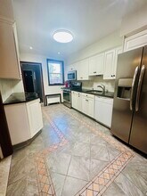2105 Palisade Ave in Union City, NJ - Building Photo - Building Photo
