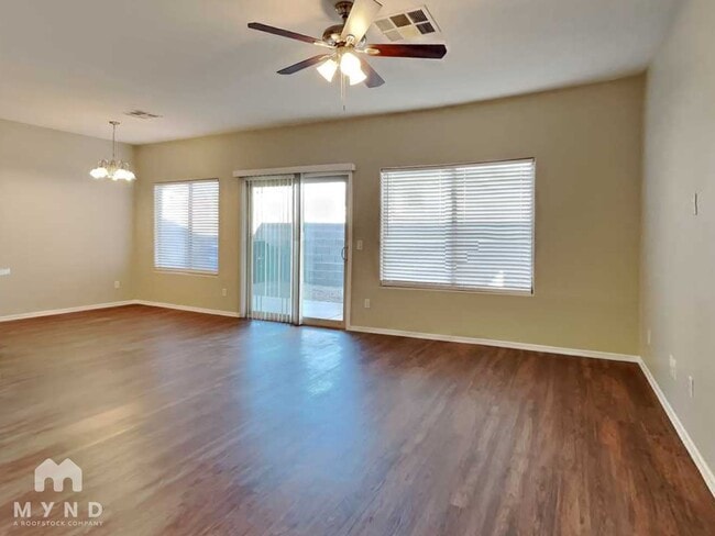 506 W Gary Way in Phoenix, AZ - Foto de edificio - Building Photo