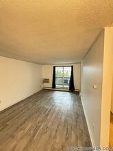 140 Kenrick St in Boston, MA - Building Photo - Building Photo