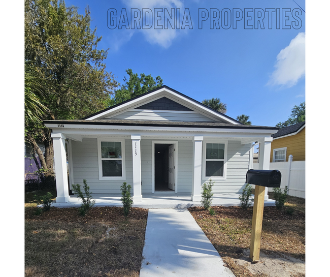 property at 1115 E 5th St