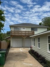 6603 Narcissus St, Unit Apartment in Houston, TX - Foto de edificio - Building Photo