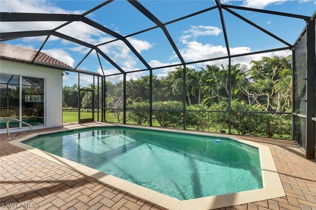 19946 Estero Verde Dr in Ft. Myers, FL - Building Photo - Building Photo