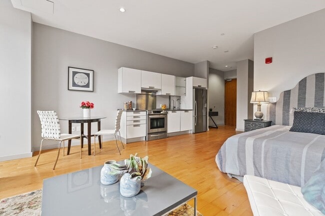 property at 346 Congress St