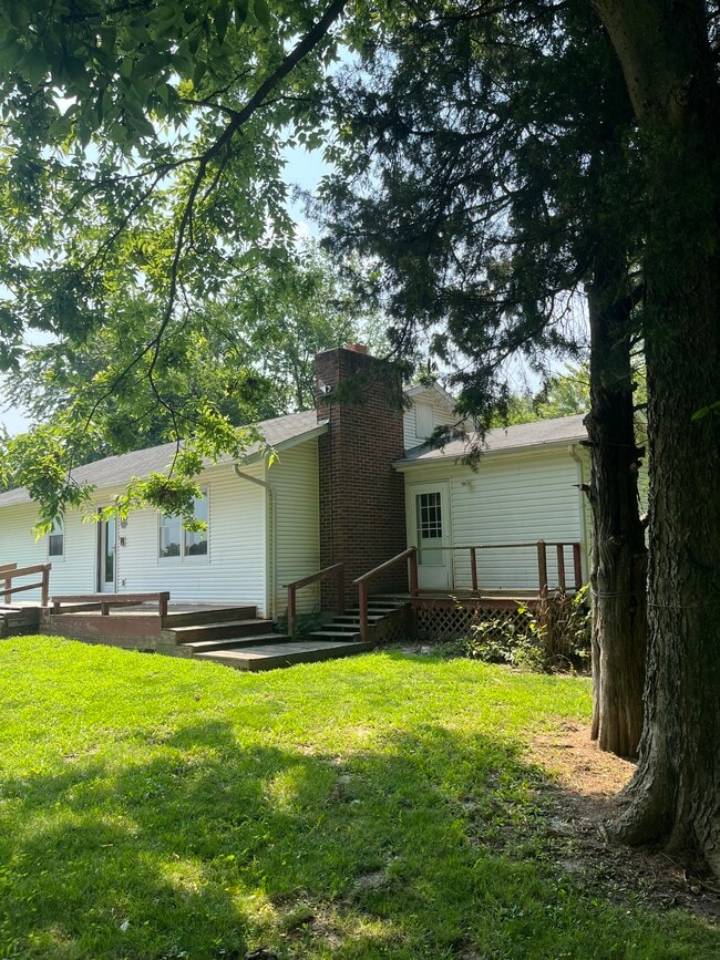 28796 118th Rd in Marshall, MO - Building Photo - Building Photo