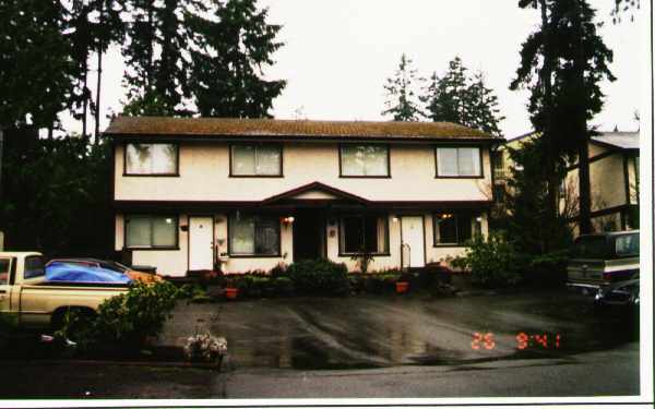 20816 74th Ave W in Edmonds, WA - Foto de edificio