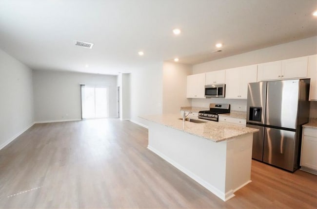 255 Lillian St in Rincon, GA - Building Photo - Building Photo