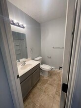 4133 S Dixie Dr in Moraine, OH - Building Photo - Building Photo