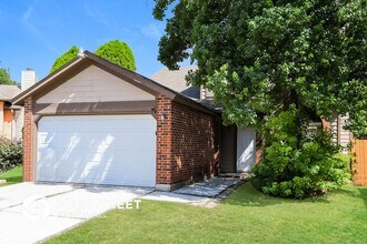 10247 Sunrise Field Dr in San Antonio, TX - Foto de edificio - Building Photo