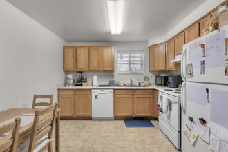 185 S 400 W in Provo, UT - Building Photo - Interior Photo