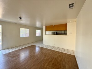 12503 Emelita St in Valley Village, CA - Building Photo - Building Photo