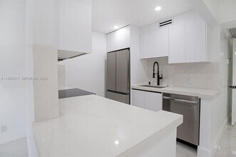 13250 SW 7th Ct in Pembroke Pines, FL - Building Photo - Building Photo