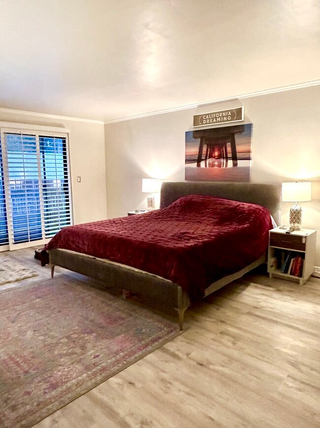 property at 11911 Magnolia Blvd