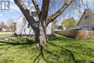 Charming 3 Bedroom Home with Parking & In- in Sault Ste Marie, ON - Building Photo - Building Photo
