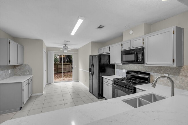property at 10 Treadwell Ct