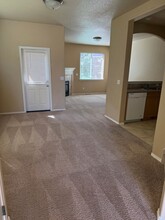 1264 SW Silver Lake Blvd in Bend, OR - Building Photo - Building Photo