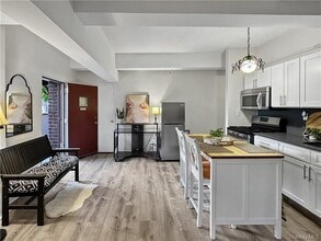 10 Franklin Ave in White Plains, NY - Building Photo - Building Photo