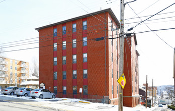 Gordon Camp Apartments in Rochester, PA - Building Photo - Building Photo