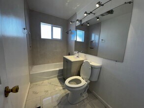 1105 Indiana St SE in Albuquerque, NM - Building Photo - Building Photo