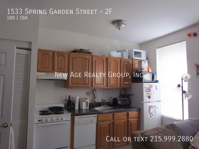 1533 Spring Garden St