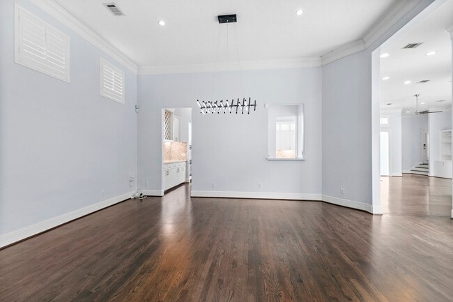 property at 4626 Braeburn Dr