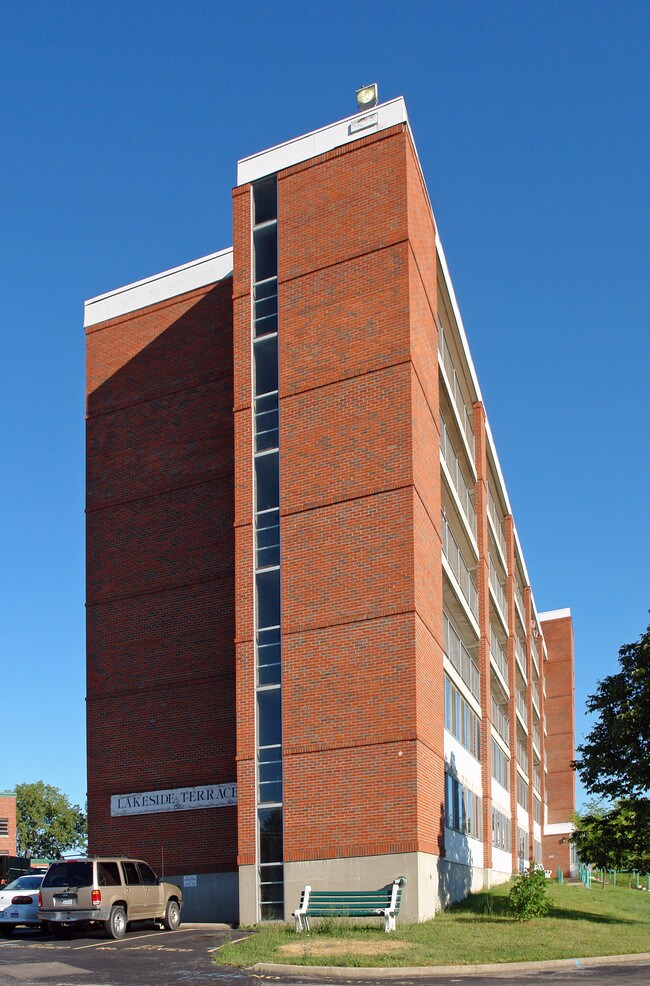 Northern Terrace in Newport, KY - Building Photo - Building Photo