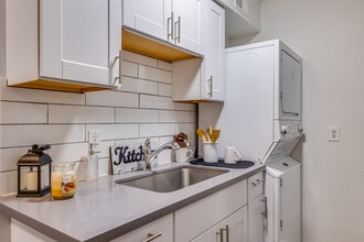 The Heights on Lemon in Tempe, AZ - Foto de edificio - Interior Photo