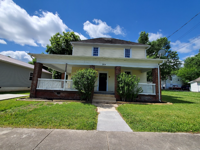 924 Hill St in Bristol, TN - Building Photo - Building Photo