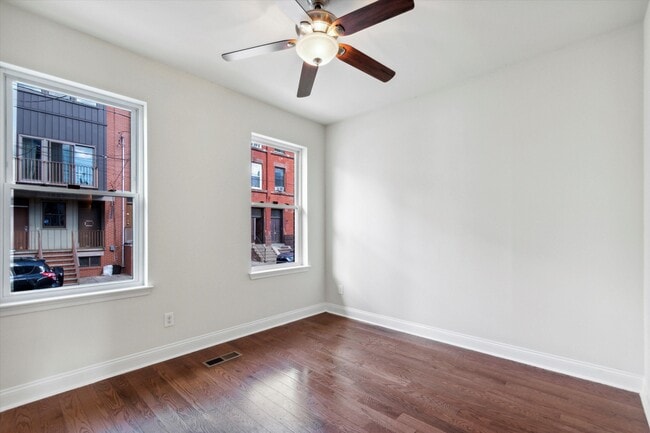 1906 N 18th St in Philadelphia, PA - Foto de edificio - Building Photo