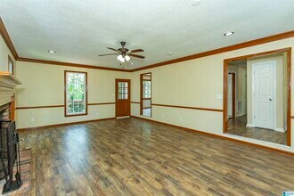 917 Old Oak Trce in Birmingham, AL - Building Photo - Building Photo