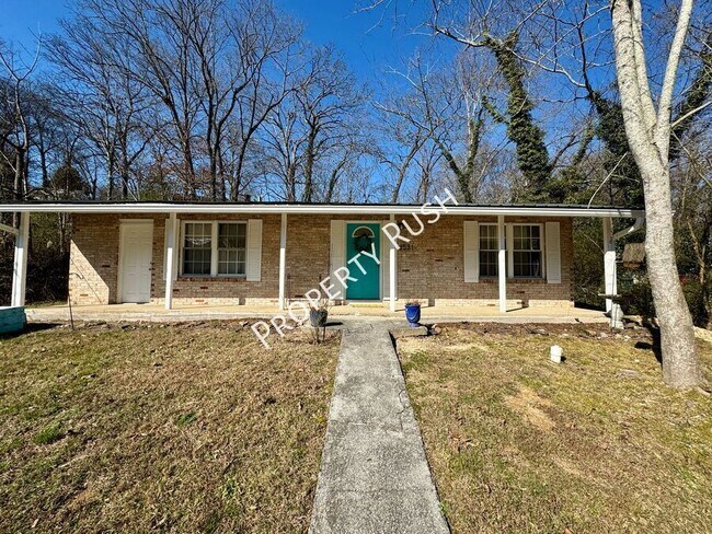 3531 Sleepy Hollow Rd in Chattanooga, TN - Building Photo - Building Photo