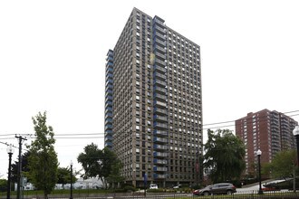 Charlesbank Cooperative in Boston, MA - Building Photo - Building Photo