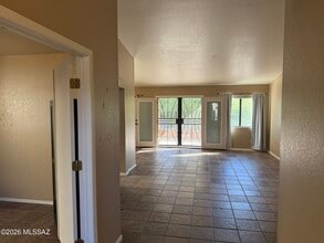 3002 W Country Ranch Dr in Tucson, AZ - Building Photo - Building Photo