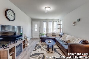 5027 Blue Bonnet St in Seguin, TX - Building Photo - Building Photo