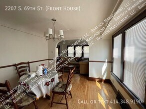 2207 S 69th St in West Allis, WI - Building Photo - Building Photo