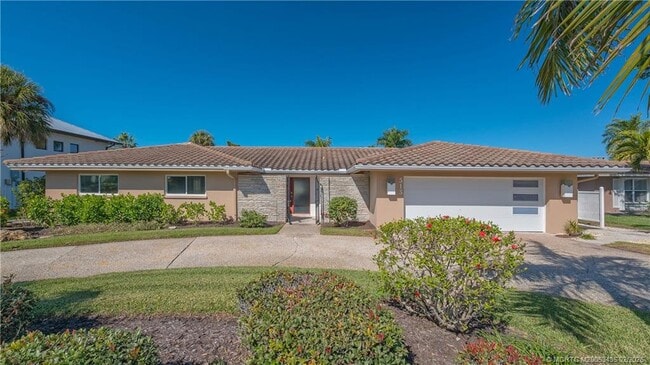 property at 513 Gunwale Ln