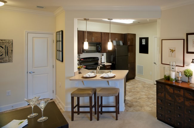 The Nines at Gleneagles Apartments in Waldorf, MD - Foto de edificio - Building Photo