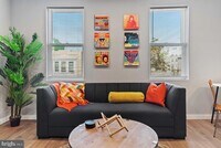 2527 N Front St photo'