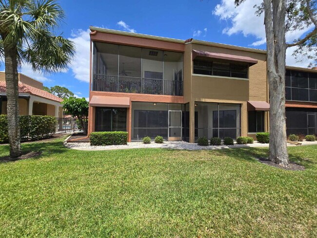 7170 Golden Eagle Ct-Unit -#114 in Ft. Myers, FL - Building Photo - Building Photo