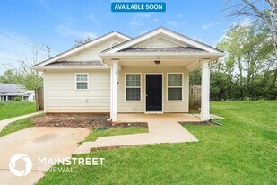 15 Ray St in Newnan, GA - Building Photo