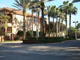 10132 NW 33rd St in Coral Springs, FL - Building Photo