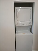 8743 Sol Terrace in West Palm Beach, FL - Foto de edificio - Building Photo