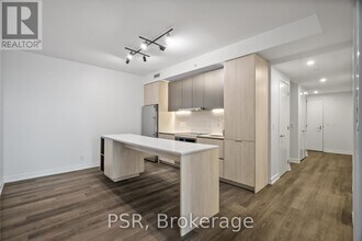 11 Ordnance St in Toronto, ON - Building Photo - Building Photo