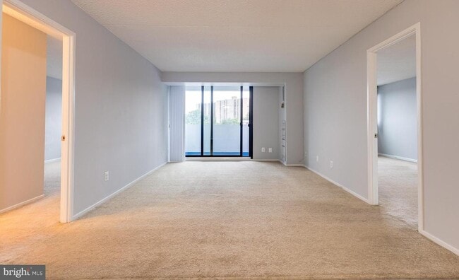 5911 Edsall Rd in Alexandria, VA - Building Photo - Building Photo